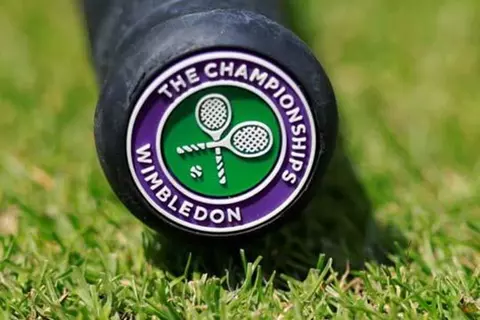 نادي عموم إنجلترا يسمح للاعبي روسيا وبيلاروس بالمشاركة في بطولة ويمبلدون للتنس